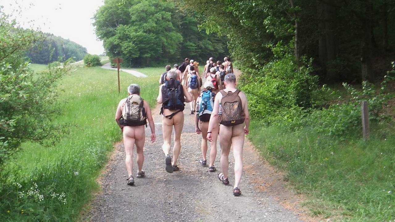 Schottwerwege waren die Ausnahme: Überwiegend gab es grasbewachsene Premium-Wege