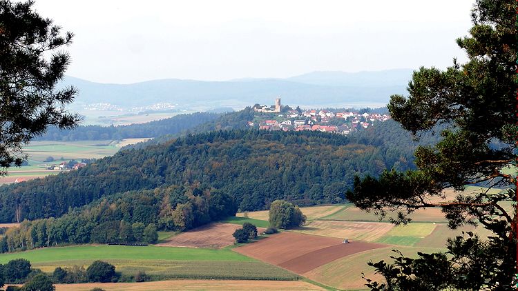 Burg Mellnau von der Stirnhelle aus Burg Mellnau von der Stirnhelle aus