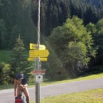 [de]Nur noch wenige Meter bis zum Haus[en]Only a few metres to the house