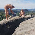 [de]Ein exponierter Platz[en]An exposed place