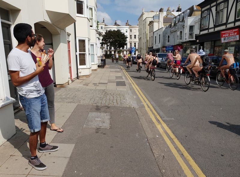 2/5 WNBR Brighton