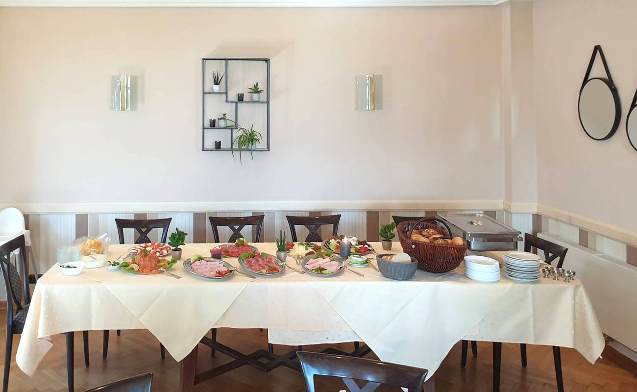 Das Frühstücksbuffet im Restaurant »Zum Neuen Herd« <i>Foto: Rainer</i>