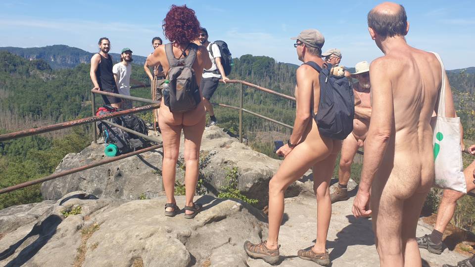 1/41 Mit oder ohne Kleidung: Man genießt die Aussicht
