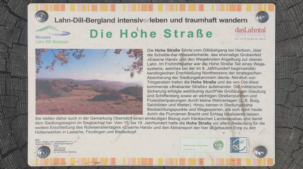 Lahn-Dill 2/8 Die „Hohe Straße“ gehörte zum mittelalterlichen Wegenetz Nordhessens in der Karolingerzeit
