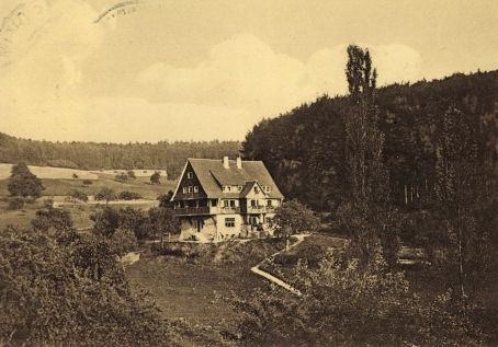 Das Goethe-Haus der Odenwaldschule 1910. Postkarte, Sammlung Markus Wolter. Public Domain Das Goethe-Haus der Odenwaldschule 1910. Postkarte, Sammlung Markus Wolter. Public Domain